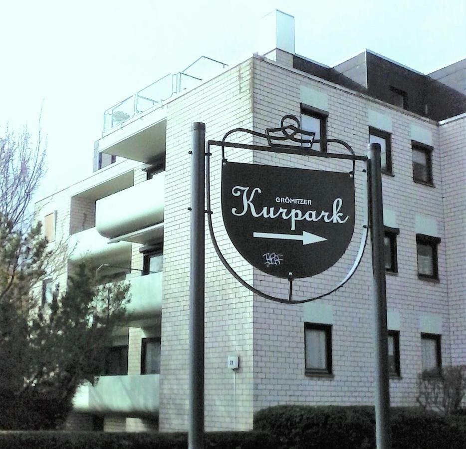 Am Park Appartement Grömitz Buitenkant foto
